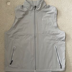 New Grey XL Cutter and Buck Windbreaker Vest